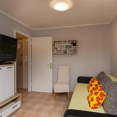Appartement Skoljarev